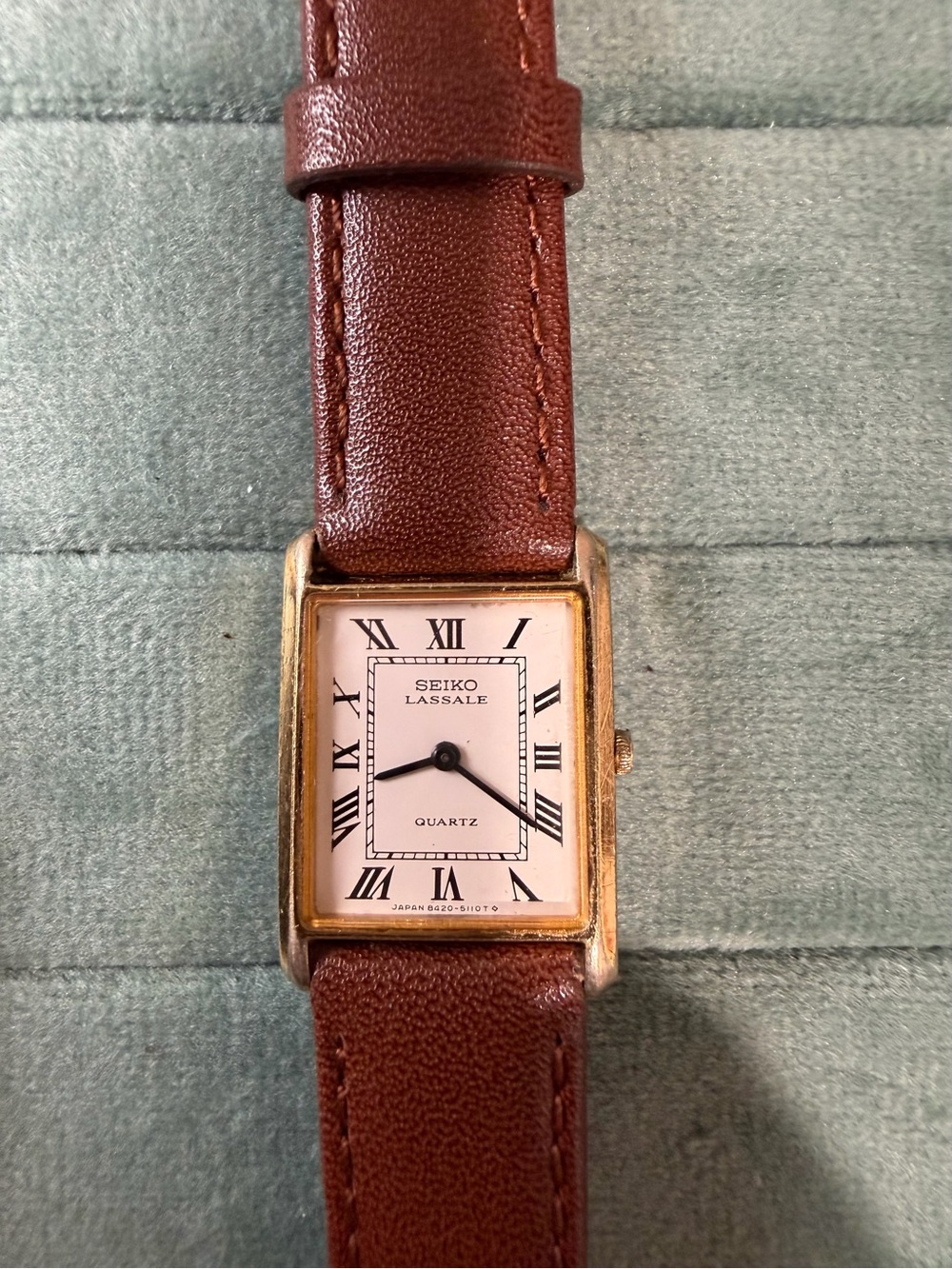 Vintage Seiko Gold-Tone Rectangular Watch with Brown Leather Strap- Working - Picture 2 of 2